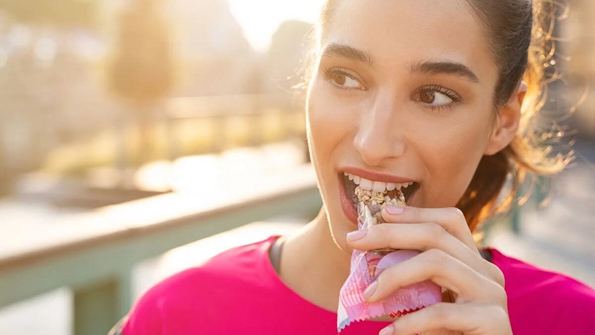 Eat Fulfil bars before a workout?